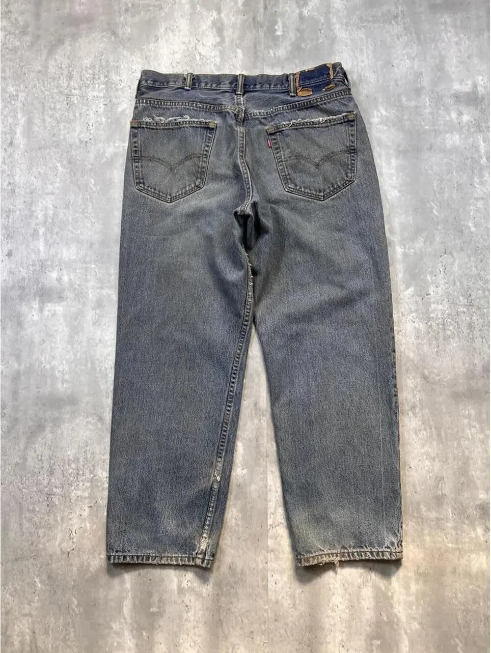 Vintage Levi’s Mudwash Distressed Jeans Faded Straight Leg Denim